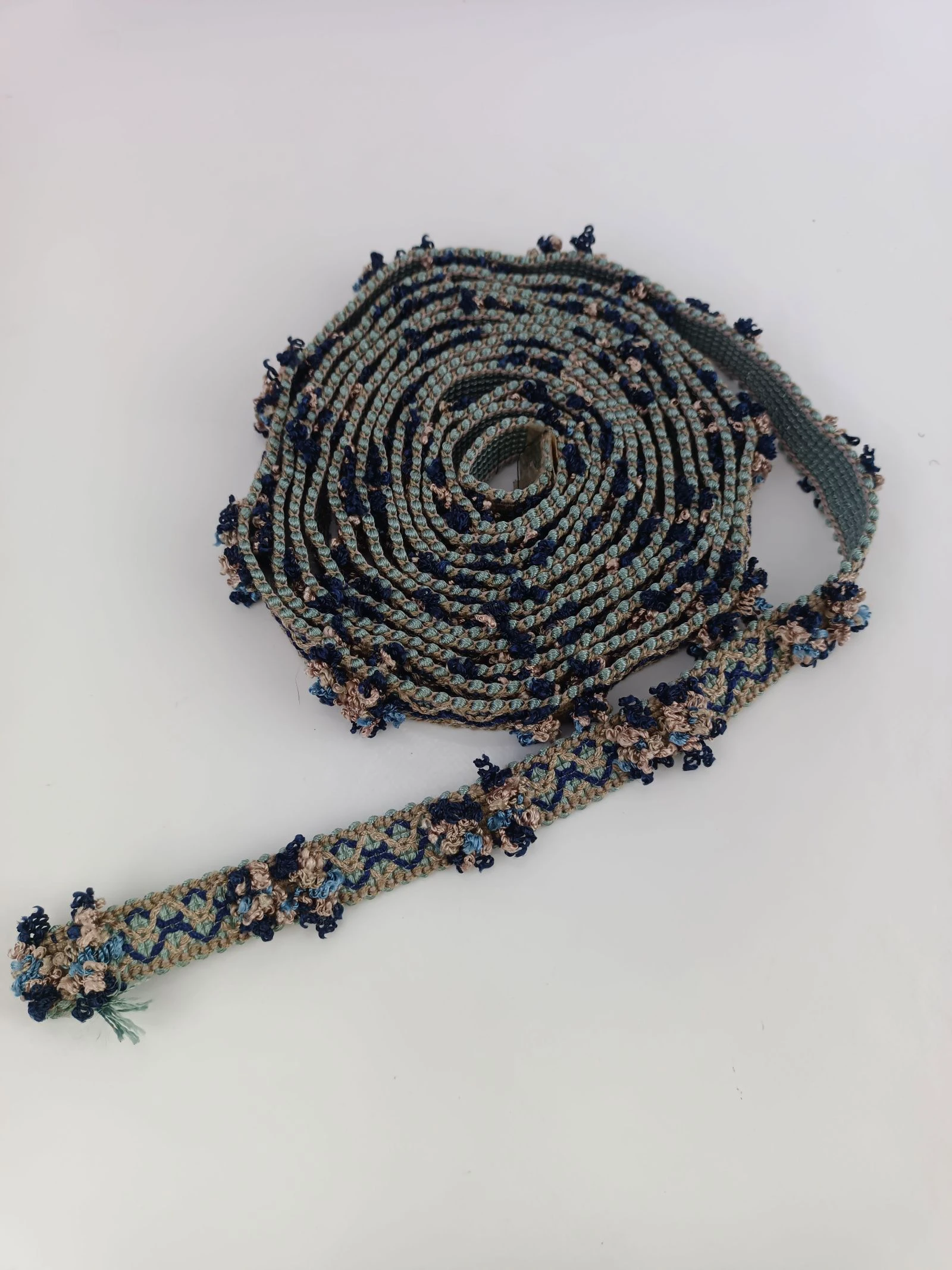 Upholstery-style ribbon for crafts – photo 5